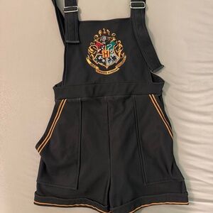 Med. Harry Potter Overall Shorts